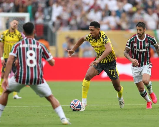 img of El Dormunt y Fluminense reparten puntos con un empate a 0